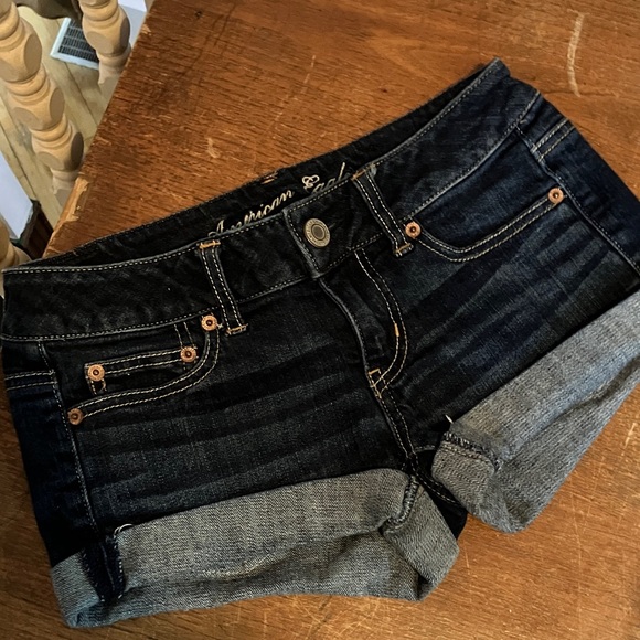 American Eagle Outfitters Pants - American Eagle Stretch Short Shorts – Size 2 2/35$
